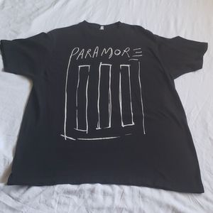 Paramore black tshirt